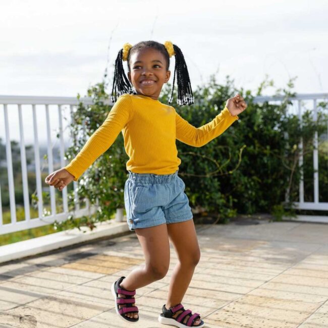 girls sandals arch support